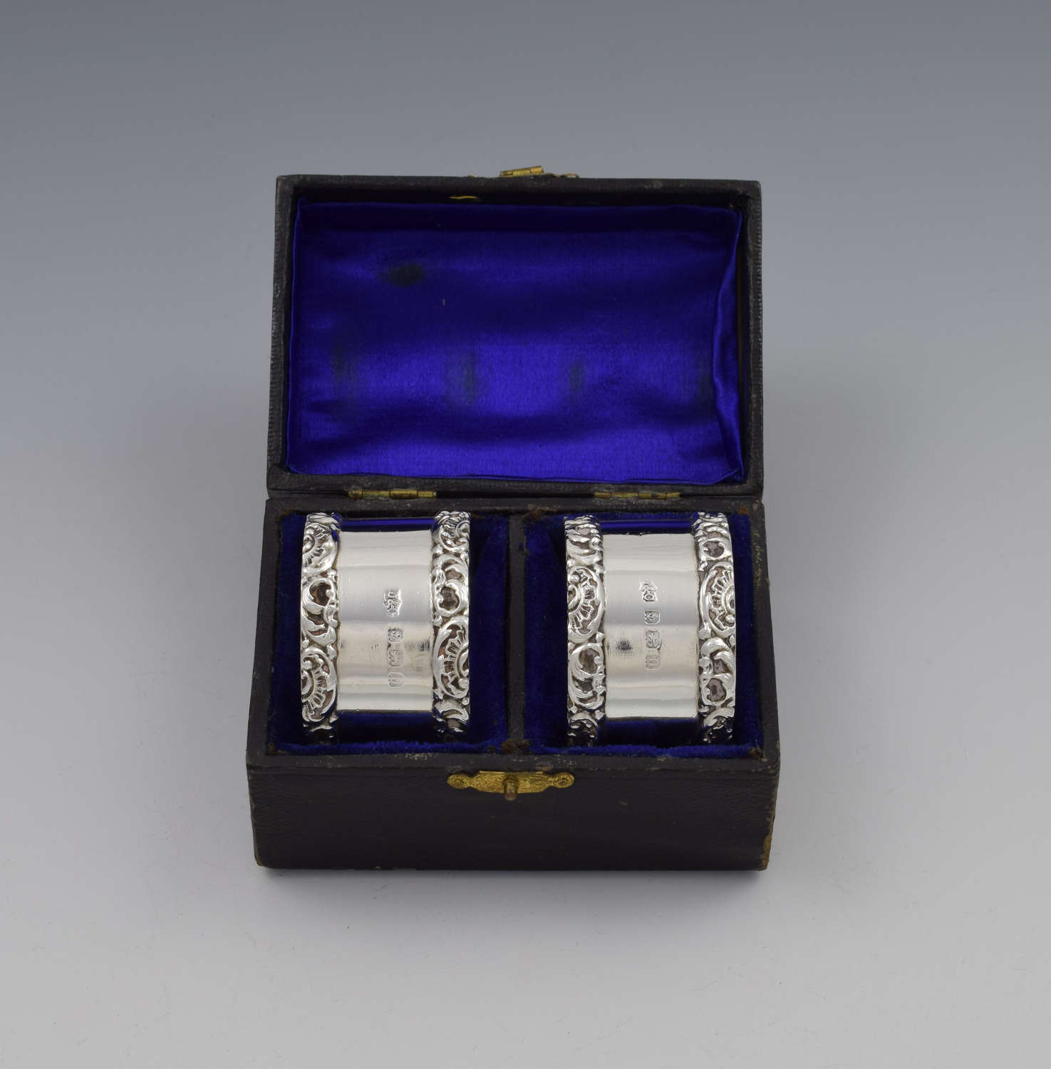 Cased Pair George V Silver Napkin Rings 1912