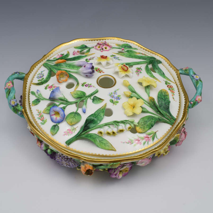 Fine Victorian Minton Regency Style Flower Encrusted Pot Pourri Dish