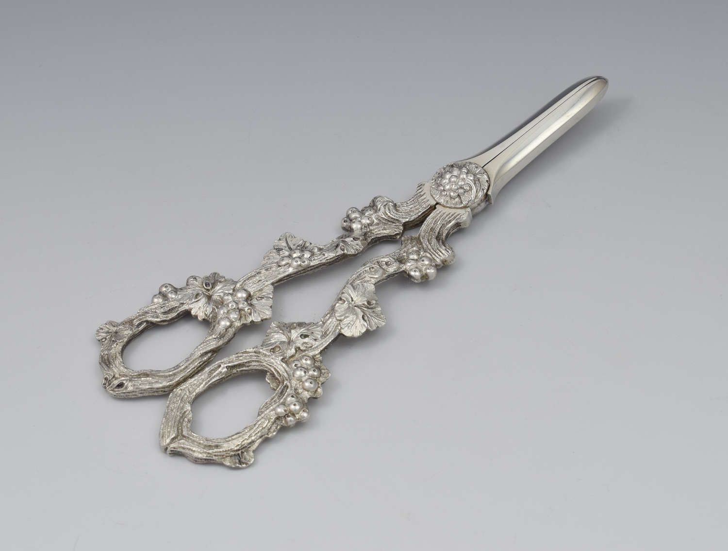 Ornate Pair Victorian Silver Grape Shears / Scissors