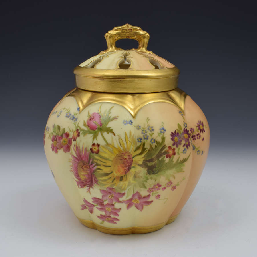 Royal Worcester Blush Ivory Pot Pourri Summer Flowers 1899 Model 1313