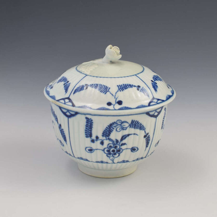 First Period Worcester Porcelain Sucrier Blue & White Immortelle Pattern c.1775 Sugar Box