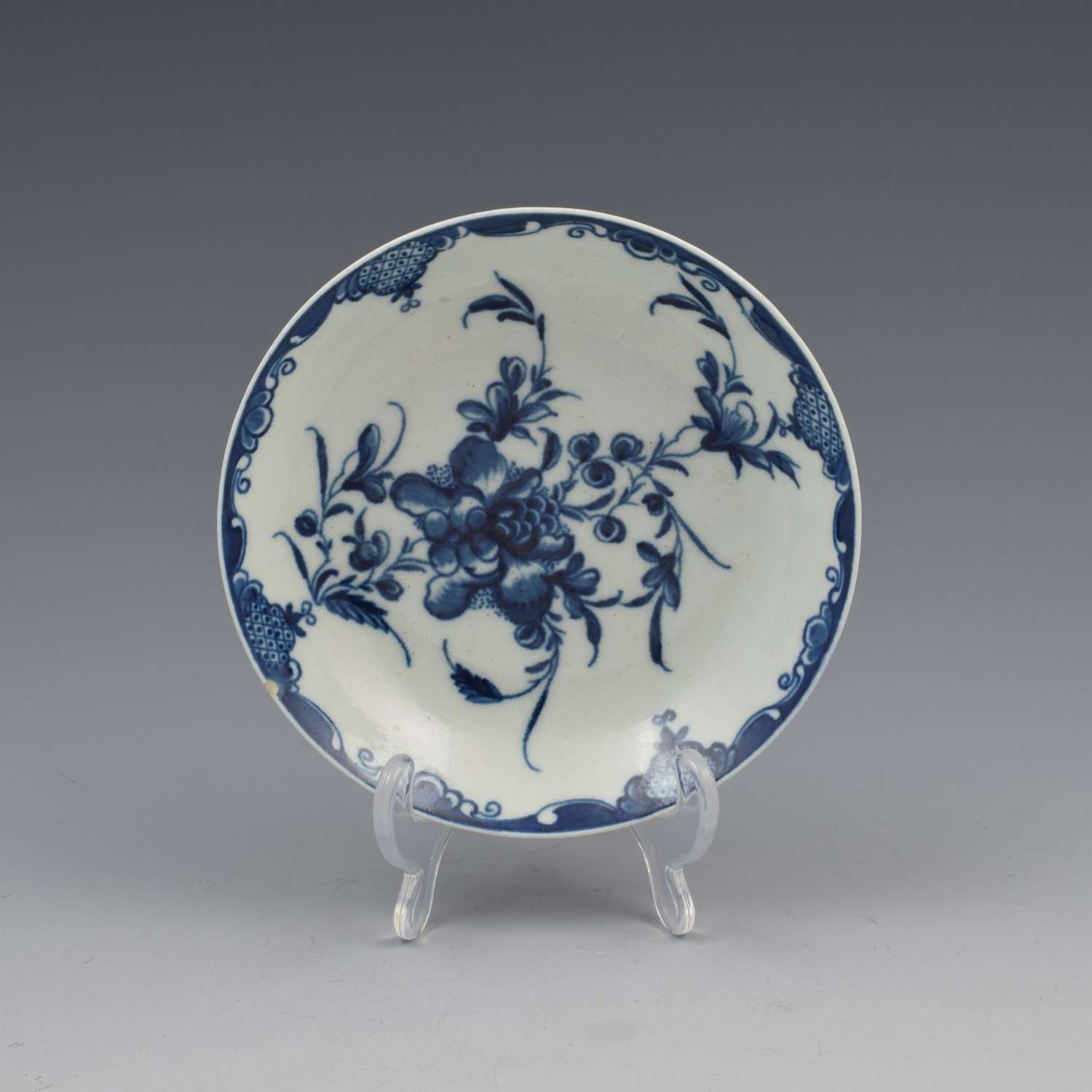 First Period Worcester Porcelain Mansfield Pattern Saucer c.1770