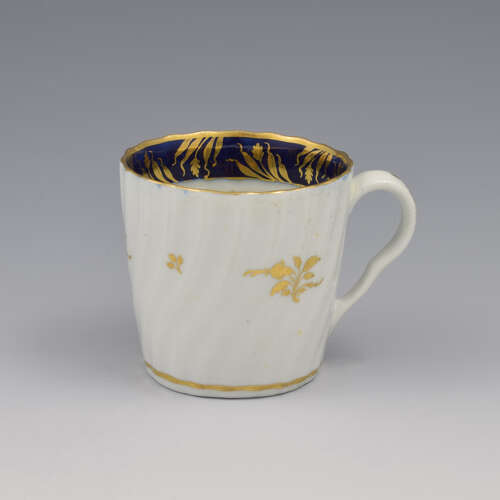 Chamberlain's Worcester Porcelain Spiral Fluted Coffee Can Patt. 273 c.1800