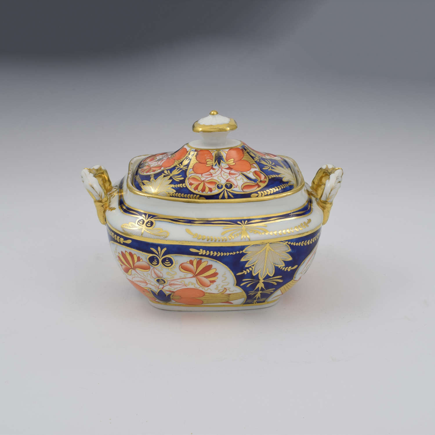 Regency Coalport Porcelain Sucrier / Sugar Box, Pattern 128, c.1815