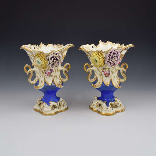 Stunning Pair Of Coalport Porcelain Coalbrookdale Rococo Flower Encrusted Vases c.1835