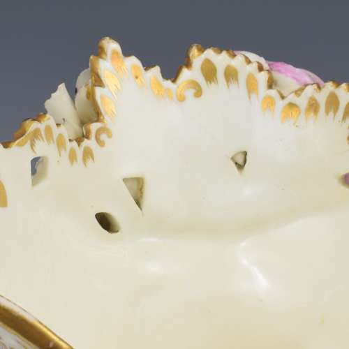 Stunning Pair Of Coalport Porcelain Coalbrookdale Rococo Flower Encrusted Vases c.1835