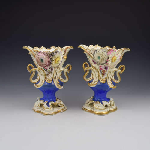 Stunning Pair Of Coalport Porcelain Coalbrookdale Rococo Flower Encrusted Vases c.1835