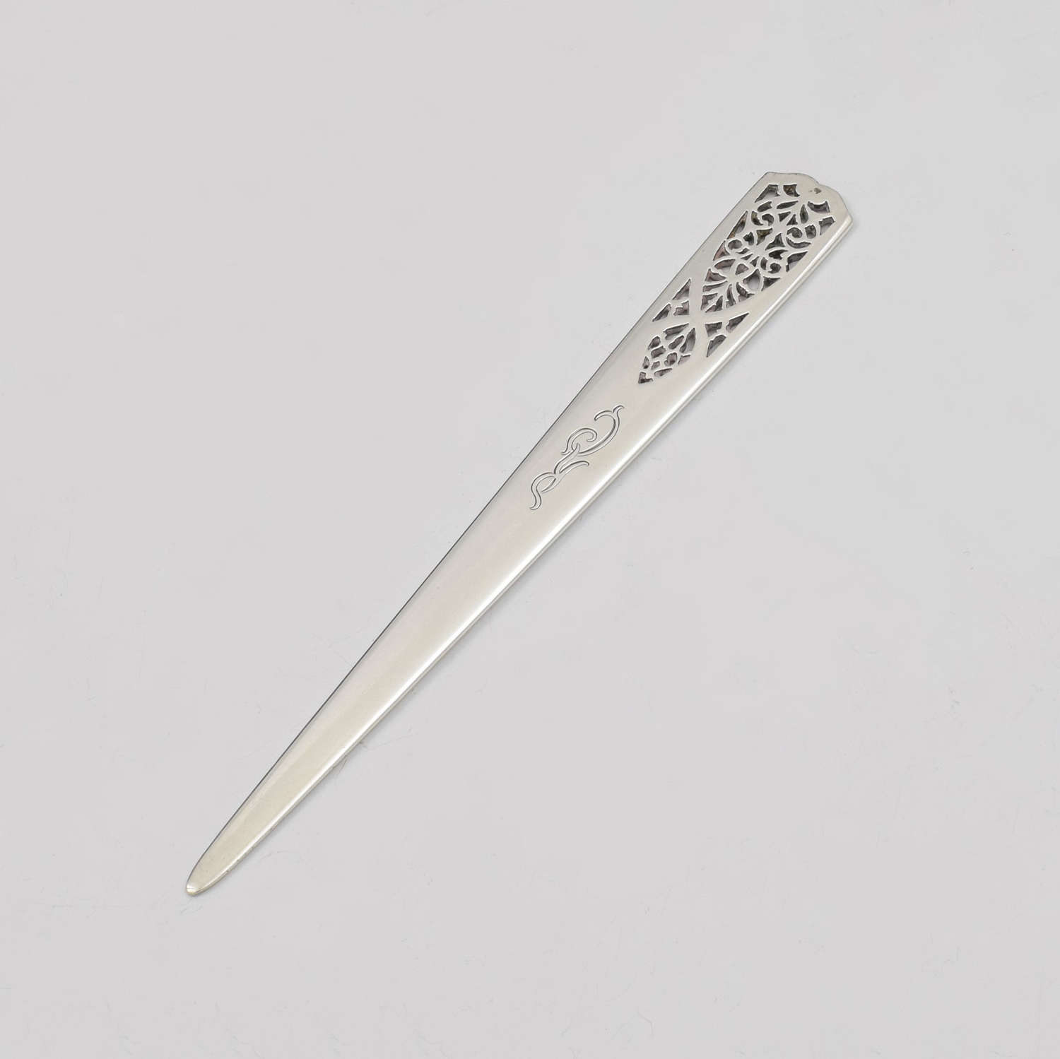 Edwardian Tiffany & Co. Sterling Silver Letter Opener / Paper Knife