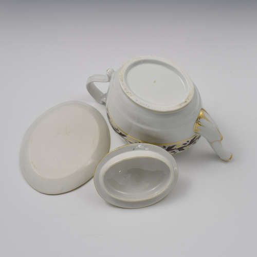 Flight & Barr Period Worcester Porcelain Teapot & Stand c.1800