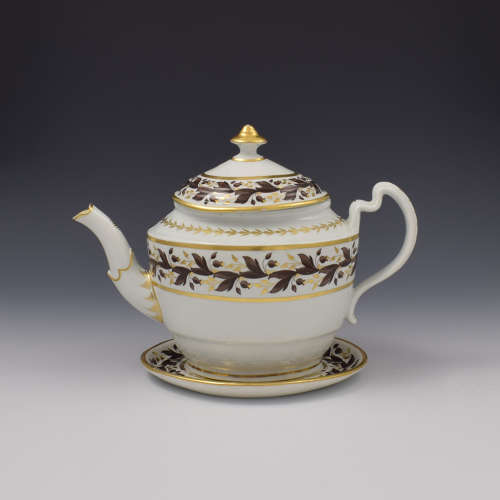 Flight & Barr Period Worcester Porcelain Teapot & Stand c.1800