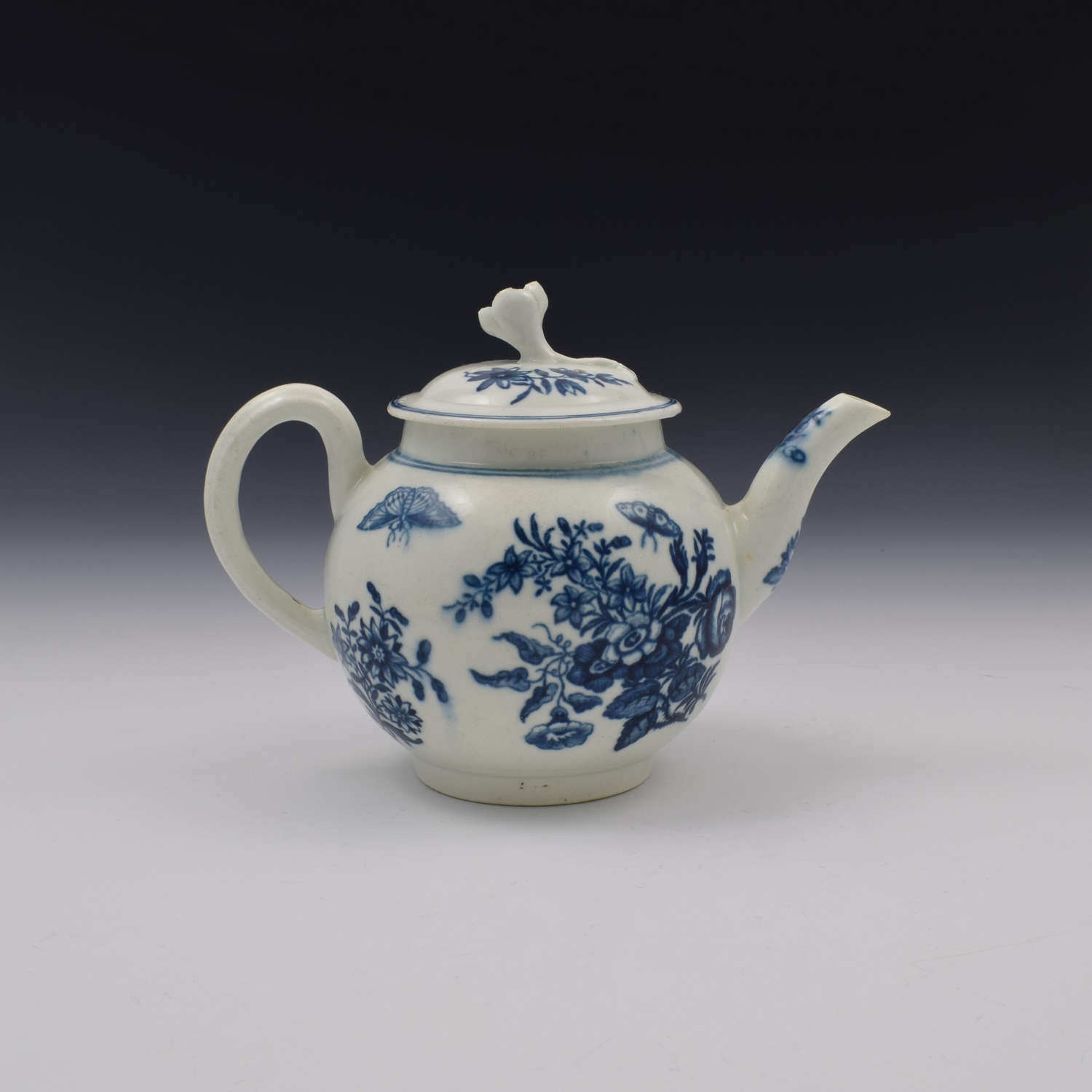 First Period Worcester Porcelain Small Three Flowers Teapot c.1765