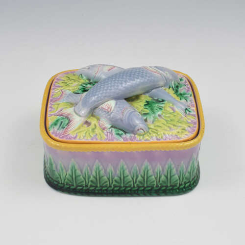 Stunning Victorian George Jones Pink / Lilac Majolica Sardine Box Model 1805 c.1875