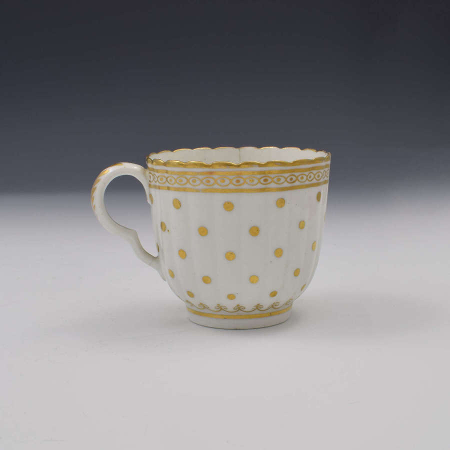 Caughley Porcelain Polka Dot Gilt Fluted Coffee Cup