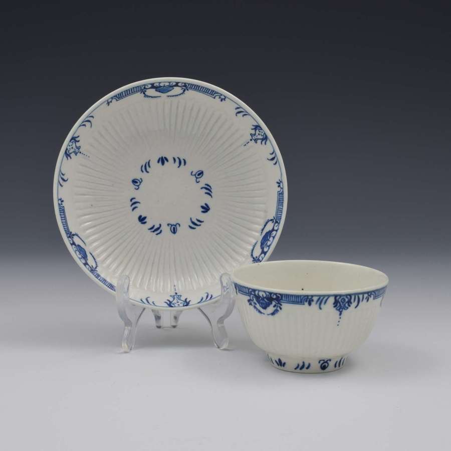 First Period Worcester Ribbed Tea Bowl & Saucer Lambrequin Border 1770