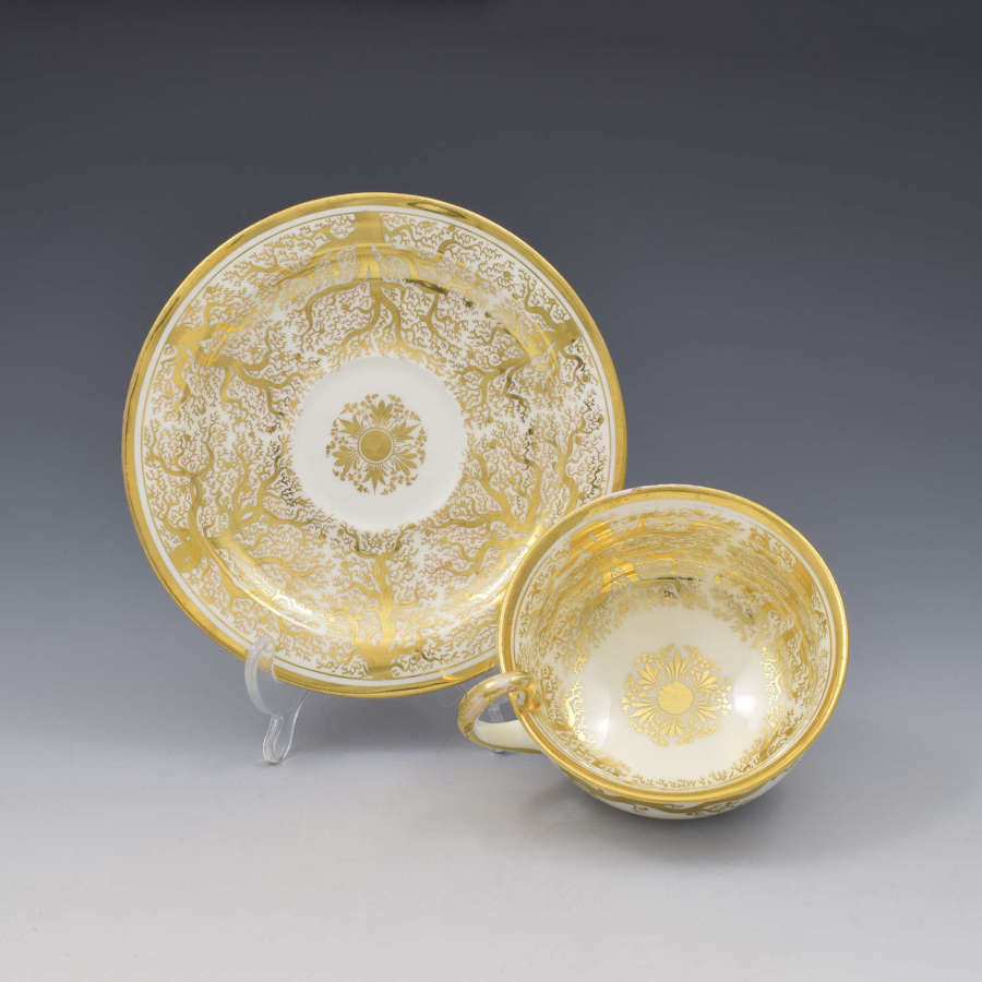 Fine English (Coalport) Empire Shape Gilt Seaweed Tea Cup & Saucer