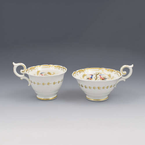 Stunning Davenport Porcelain Fancy Birds Tea and Coffee Cup & Saucer Trio Pattern 916
