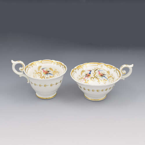 Stunning Davenport Porcelain Fancy Birds Tea and Coffee Cup & Saucer Trio Pattern 916