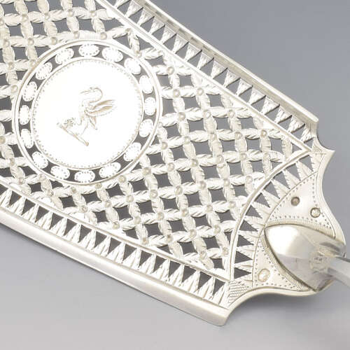 Fine 18th Century French Pierced 0.950 Silver Fish Slice Server Paris
