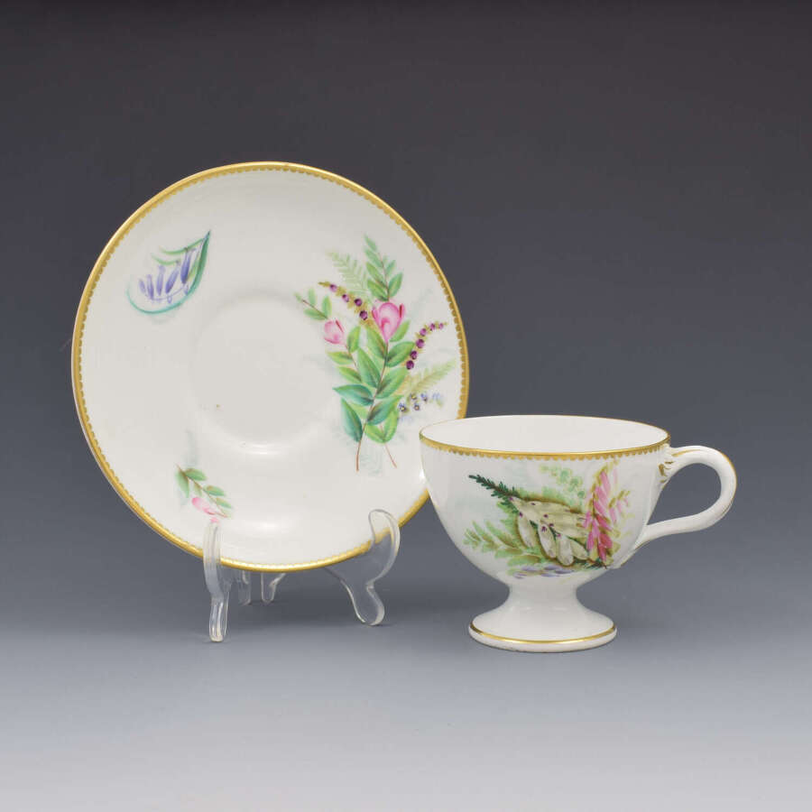 Pretty Victorian Royal Worcester Porcelain Hand Painted Floral Pedestal Cup & Saucer 8173
