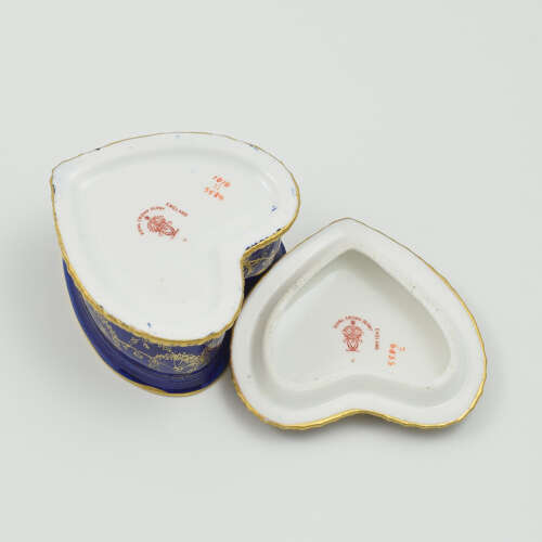Rare Edwardian Royal Crown Derby Porcelain Heart Shaped Jewellery Box Patt. 5589 1905