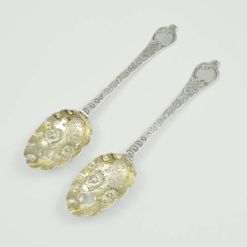 Pair William III Dog Nose Silver Table Spoons Beaded Rattail Edward Gibson 1700