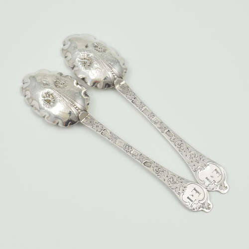 Pair William III Dog Nose Silver Table Spoons Beaded Rattail Edward Gibson 1700