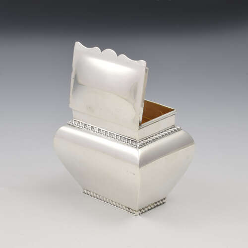 Edwardian Silver Bombe Shape Tea Caddy William Hutton & Sons 1907